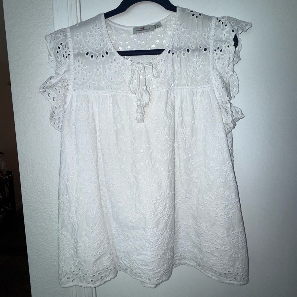 Vineyard Vines White Ruffled Tie Front Blouse